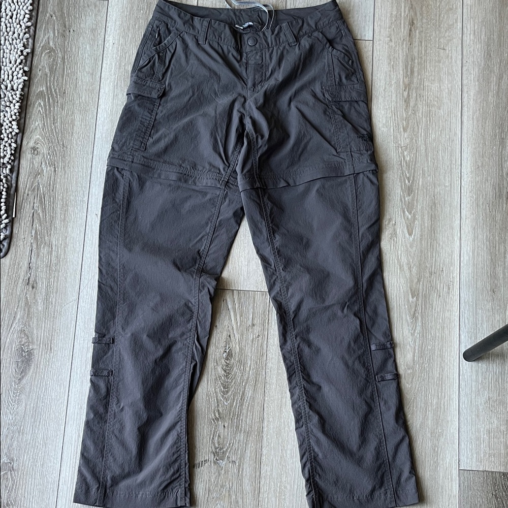 Northface Woman’s Gray Outdoor Pants